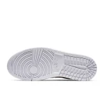 Air Jordan 1 Low SE - CZ4776-100 - 2