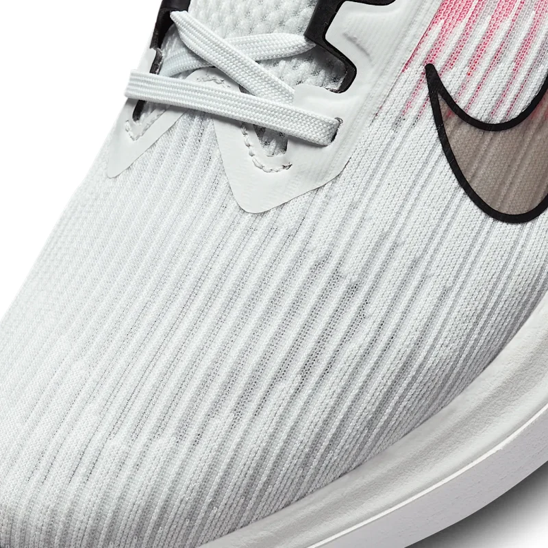 Nike Winflo 9 - DD6203-009 - 7