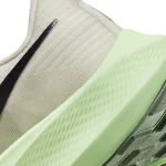 Nike Pegasus 39 - DH4072-101 - 8