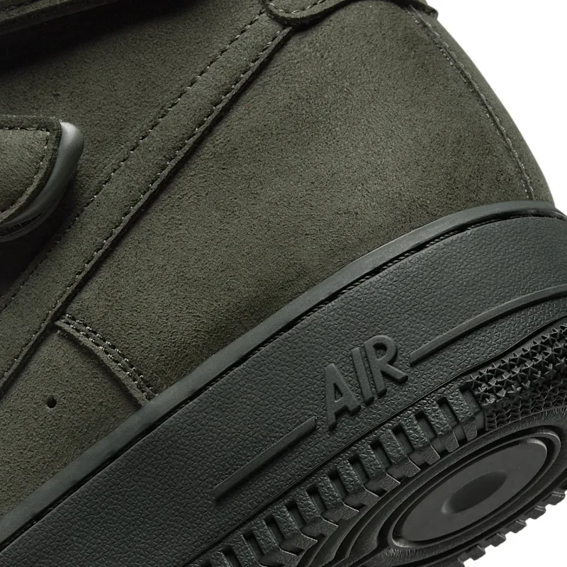 Nike x Billie Eilish Air Force 1 High '07 - DM7926-300 - 8