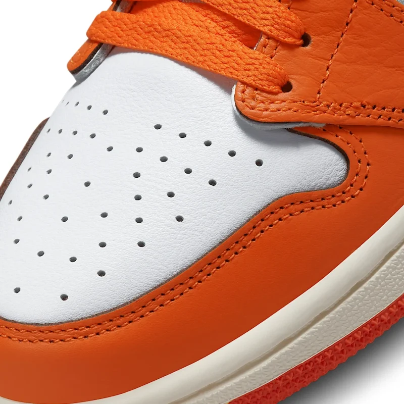 Air Jordan 1 Retro High OG - DO9369-101 - 7
