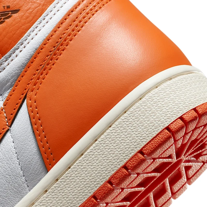 Air Jordan 1 Retro High OG - DO9369-101 - 8