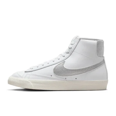 Nike Blazer Mid '77 ESS - DQ7574-100 - 1
