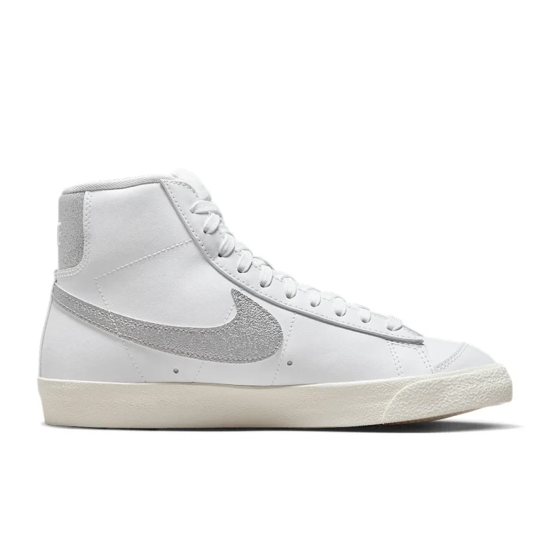 Nike Blazer Mid '77 ESS - DQ7574-100 - 3