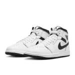 Air Jordan 1 Mid - DQ8426-132 - 5