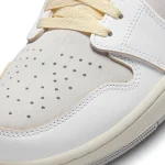 Air Jordan 1 Zoom CMFT 2 - DV1307-107 - 7