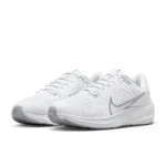 Nike Pegasus 40 - DV3854-101 - 5