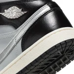 Air Jordan 1 Mid SE - FB9892-002 - 8