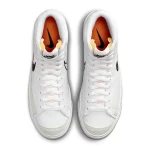 Nike Blazer Mid '77 - FN7809-100 - 4