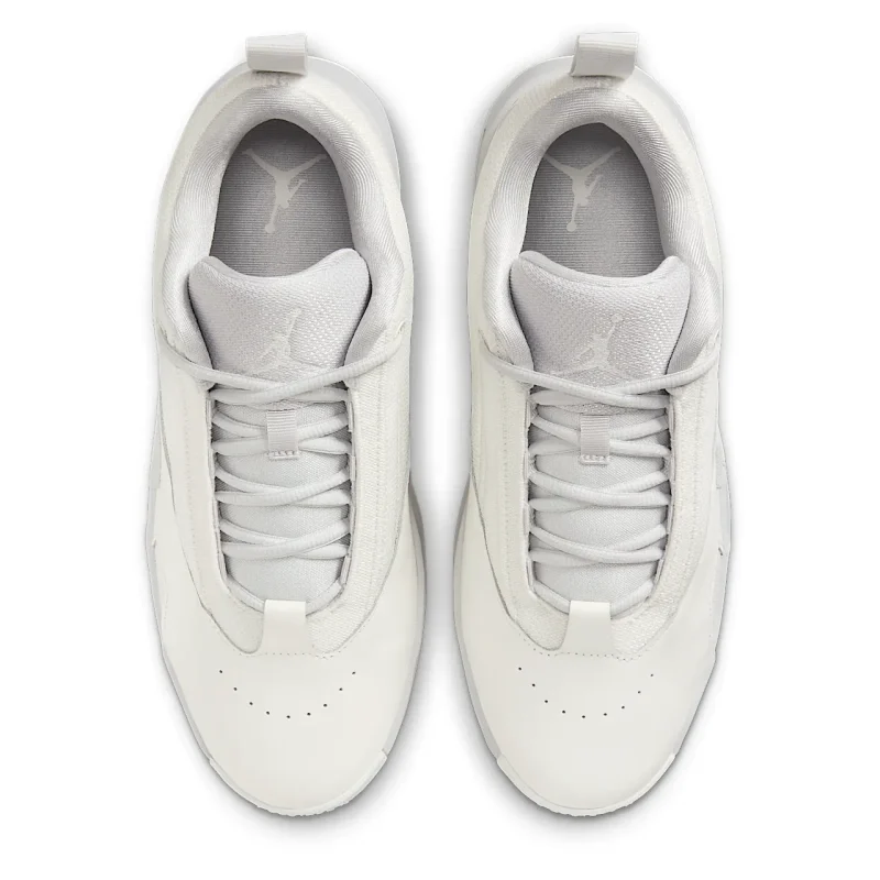 Jordan Max Aura 6 - FQ7943-101 - 4