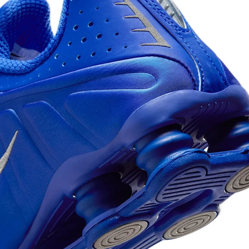 Nike Shox R4 - HJ7303-445 - 8