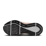 Nike Structure 25 - DJ7884-110 - 2