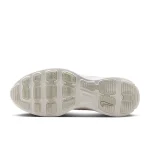 Nike Lunar Roam - DV2440-100 - 2