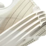 Nike Lunar Roam - DV2440-100 - 8