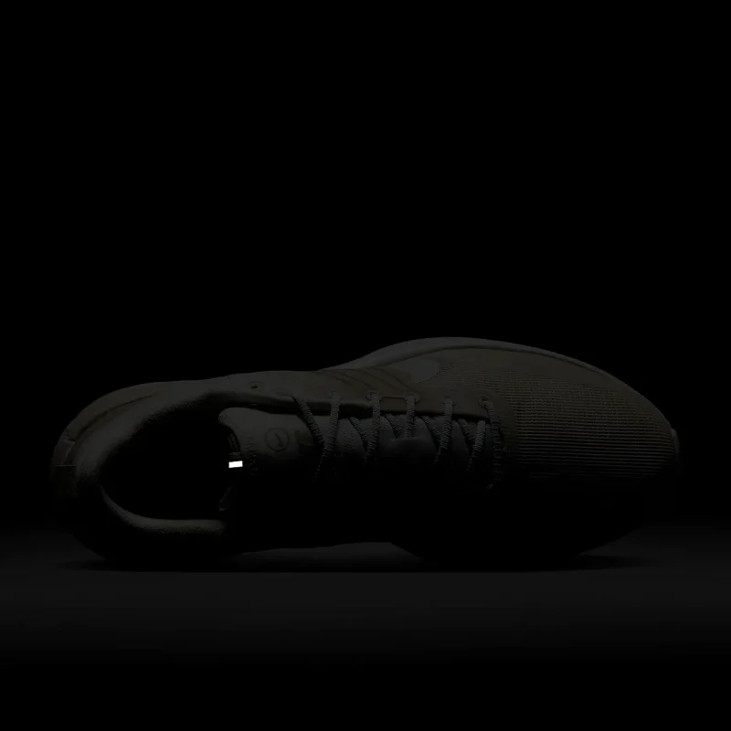 Nike Lunar Roam - DV2440-100 - 9