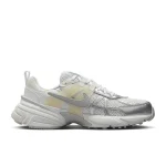 Nike V2K Run - FD0736-104 - 4