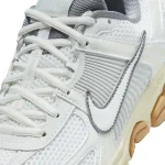 Nike Zoom Vomero 5 - FJ2028-101 - 7