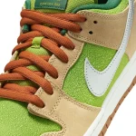 Nike SB Dunk Low Pro - FQ7585-200 - 7