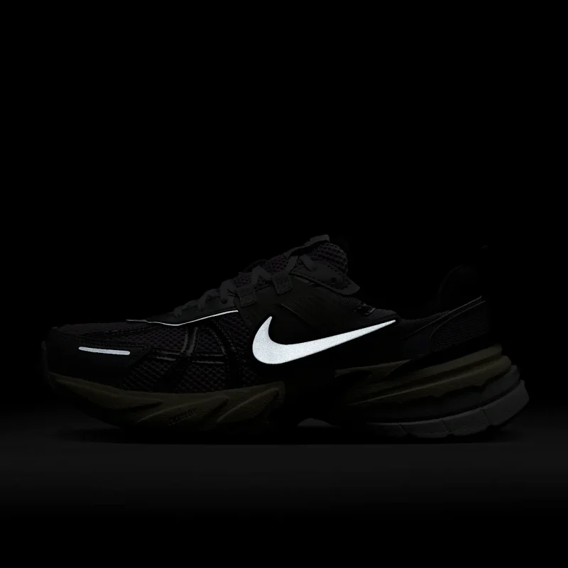 Nike V2K Run - HF1876-500 - 11