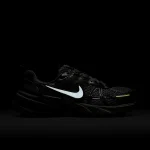 Nike V2K Run - HJ7245-100 - 10