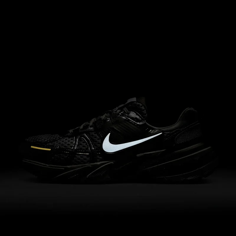 Nike V2K Run - HJ7245-100 - 9