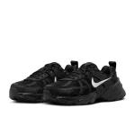 Nike V2K Run - HQ1582-001 - 5