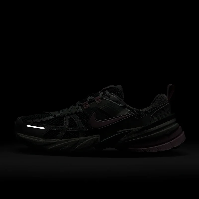 Nike V2K Run - HQ4046-001 - 10