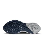 Nike Vomero 16 - DA7245-403 - 2