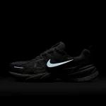 Nike V2K Run - FD0736-004 - 10