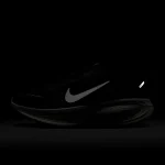 Nike Vomero 18 - HM6804-005 - 10