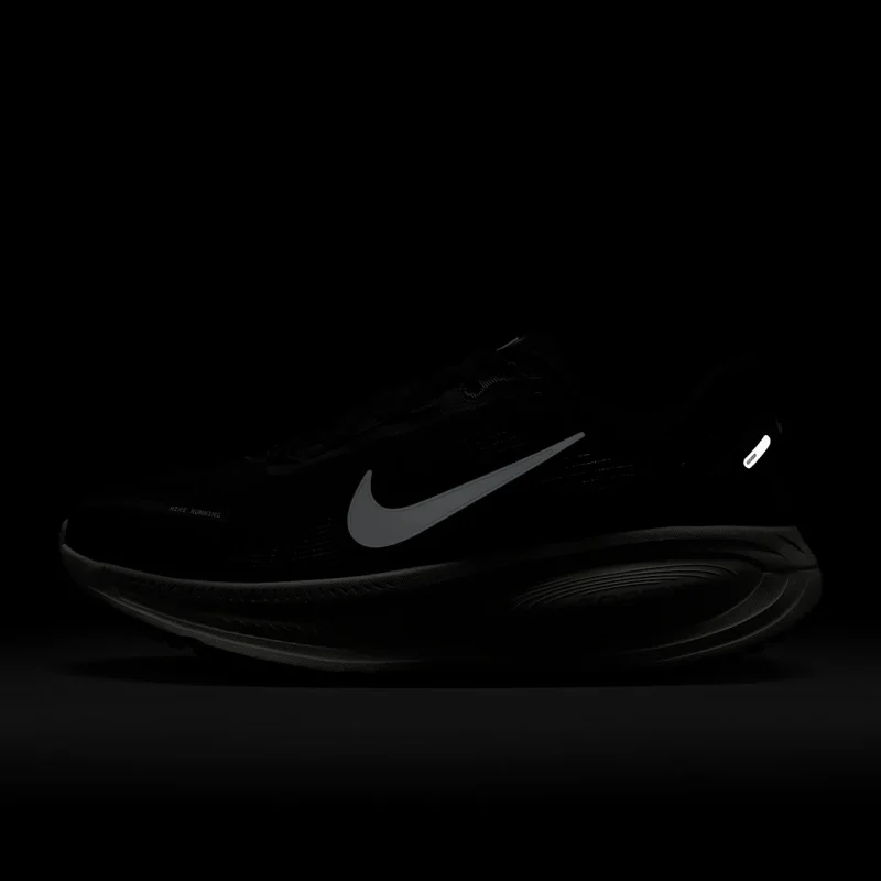 Nike Vomero 18 - HM6804-005 - 10