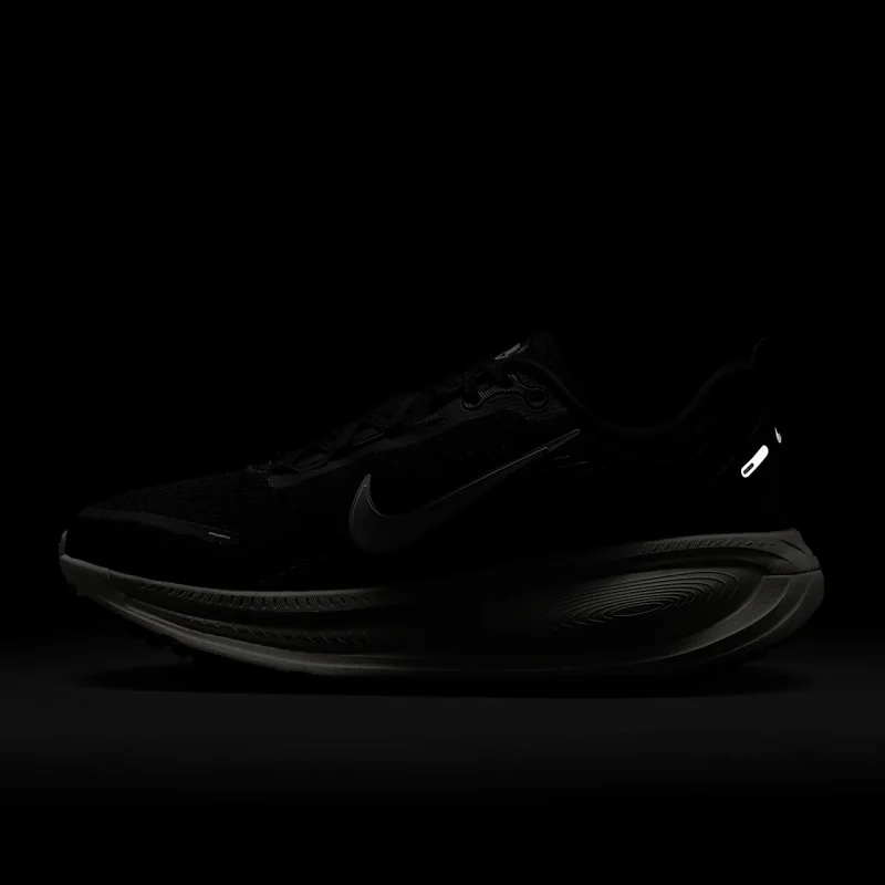 Nike Vomero 18 - HM6804-005 - 11