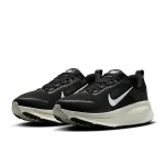 Nike Vomero 18 - HM6804-005 - 5