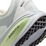 Nike Vomero 18 - HM6804-107 - 8