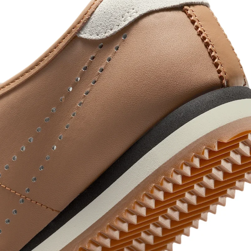 Nike Cortez Leather - HQ1841-200 - 8