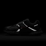 Nike V5 RNR - HQ7901-100 - 12