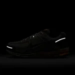 Nike Zoom Vomero 5 - IB7469-030 - 11