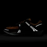 Nike Zoom Vomero 5 - IF6211-700 - 12