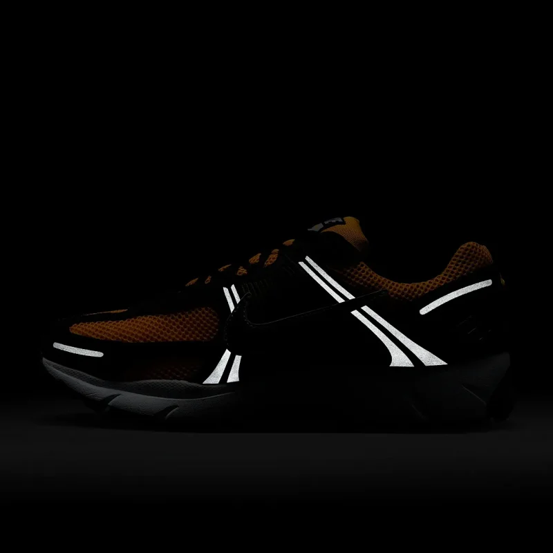 Nike Zoom Vomero 5 - IF6211-700 - 12
