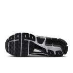 Nike Zoom Vomero 5 - IF6211-700 - 2