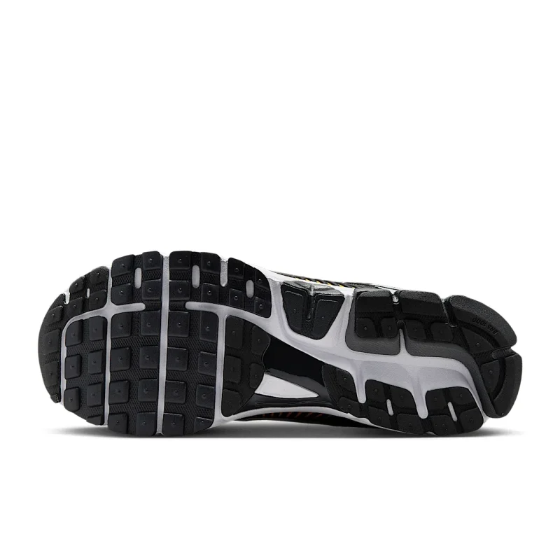 Nike Zoom Vomero 5 - IF6211-700 - 2
