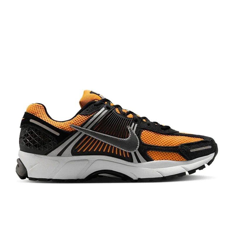 Nike Zoom Vomero 5 - IF6211-700 - 3