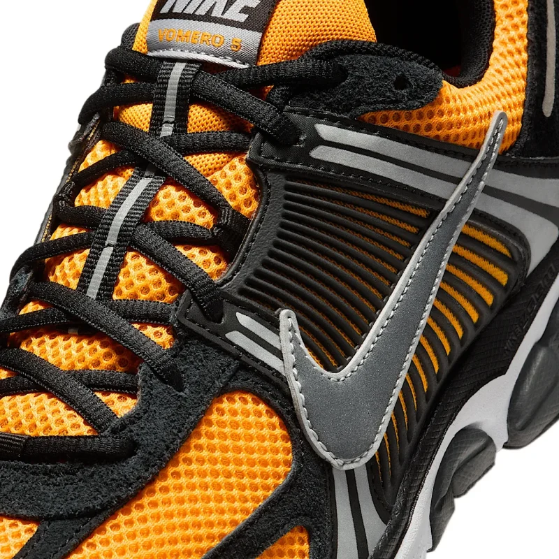 Nike Zoom Vomero 5 - IF6211-700 - 7