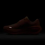 Nike Vomero Plus - تصویر 12