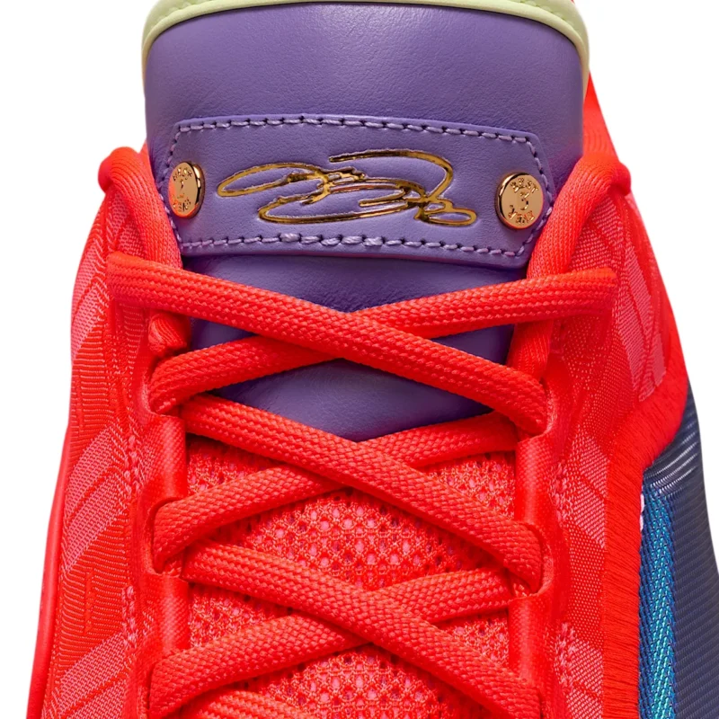LeBron XXIII "Stocking Stuffer" - تصویر 9