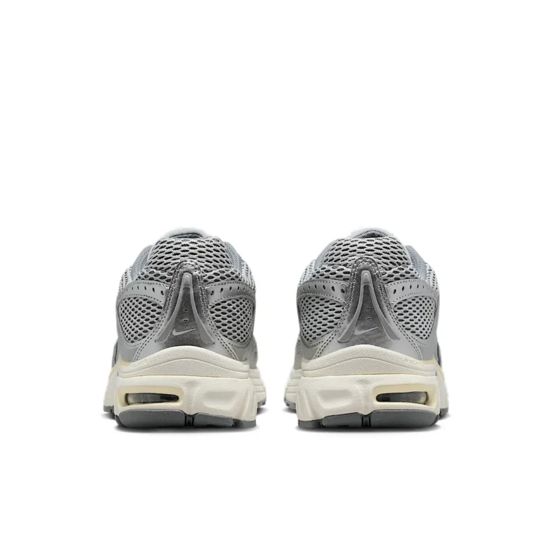 Nike Air Max Moto 2K - تصویر 6