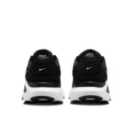 Nike Structure 26 - تصویر 6
