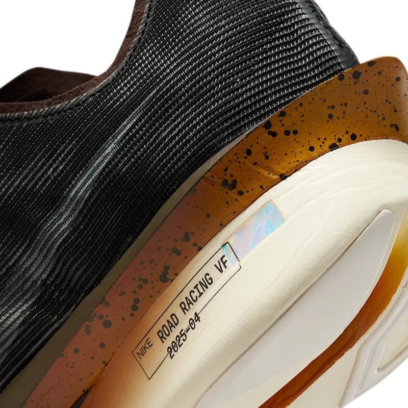 Nike Vaporfly 4 - تصویر 8