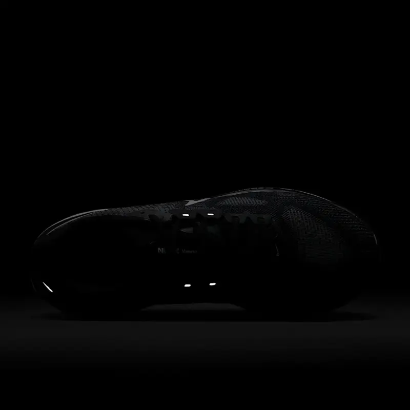 Nike Vomero 17 - تصویر 10