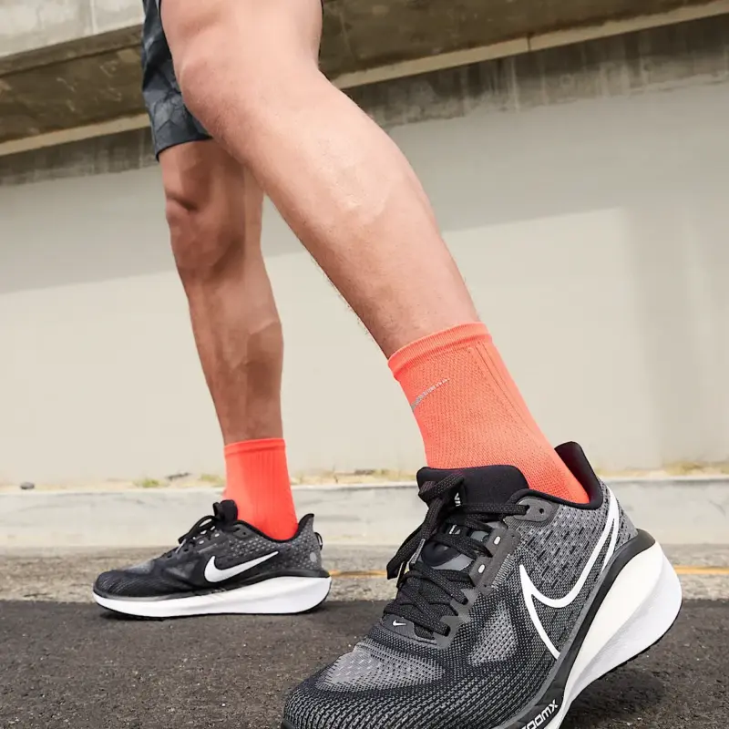 Nike Vomero 17 - تصویر 12